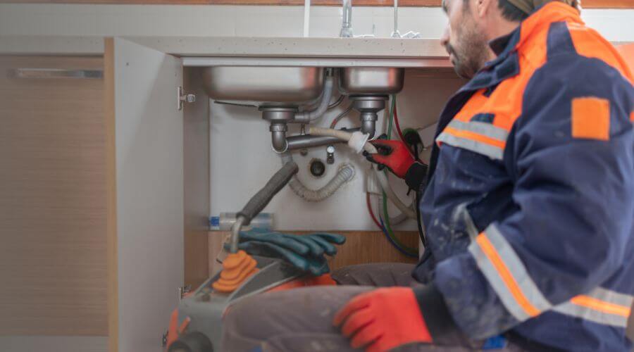 Electronic Leak Detection in Somerset Center, MI